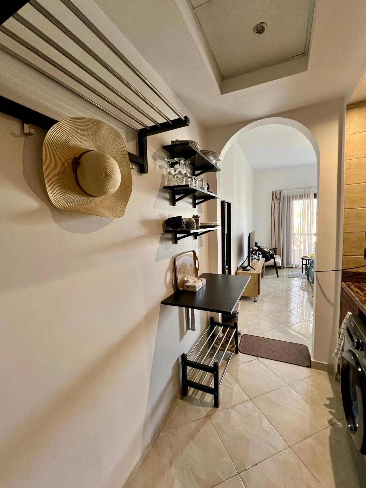 Luxury Beachfront Studio- Foreign Nationals Only Hurghada Exterior photo