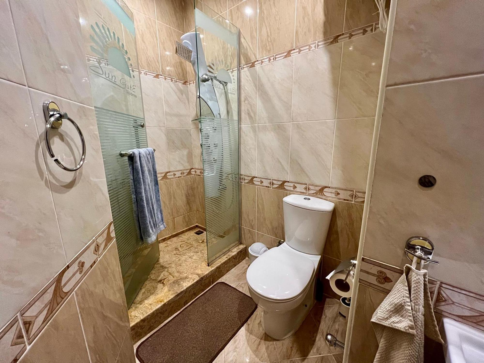 Luxury Beachfront Studio- Foreign Nationals Only Hurghada Exterior photo